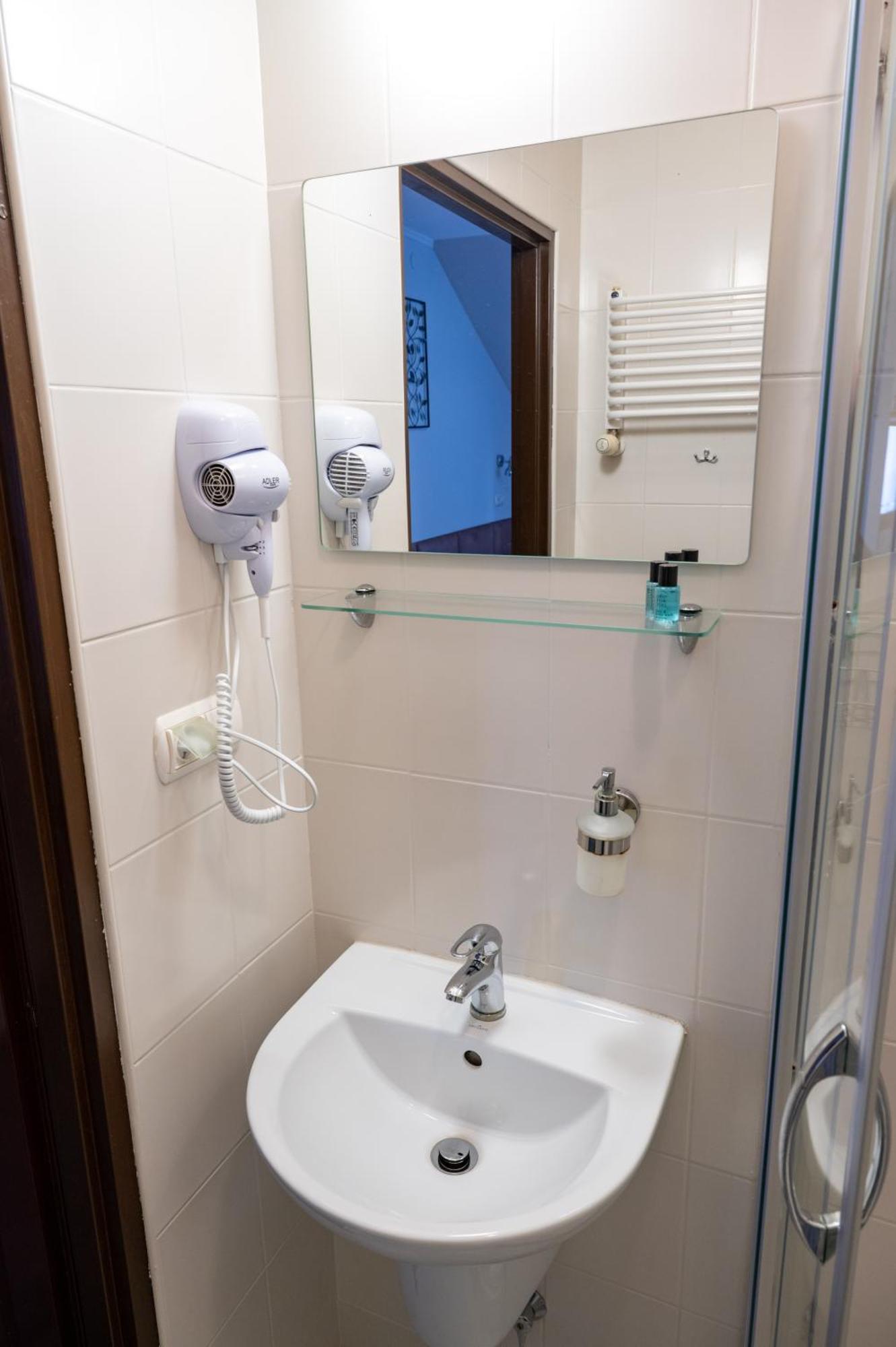 Hotel Duet Chelm Luaran gambar